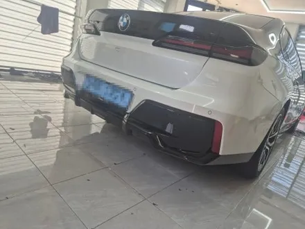 BMW 7시리즈 브라바도 유광 블랙 고광택 투톤 랩핑, 크롬 죽이기 WRAP91 / 마산, 김해, 창원