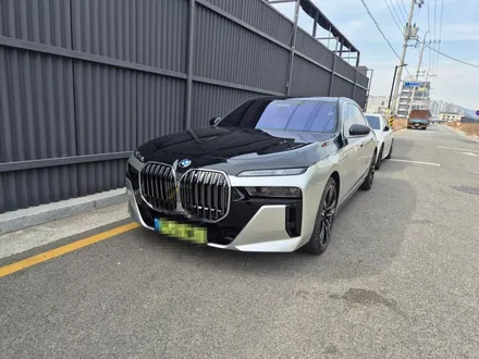 BMW 750e 투톤 전체 랩핑 AX 필름 샴페인 골드 WRAP91 / 마산, 김해, 창원
