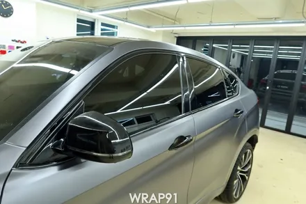 BMW X6 m50d 전체 랩핑 - 에이버리 사틴 다크 그레이, 경남 창원 자동차 래핑 전문 랩91 / 마산, 김해, 창원
