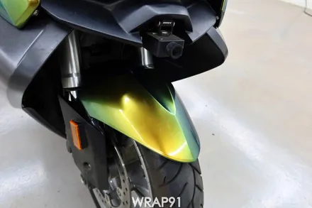 BMW C650 GT 카멜레온 랩핑 - 에이버리 유광 프레시스프링, 경남 부산 바이크랩핑 랩91 / 마산, 김해, 창원