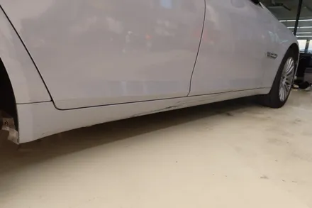 bmw730d 시멘트 랩핑, 사고 부위 부분 재시공 / 마산, 김해, 창원
