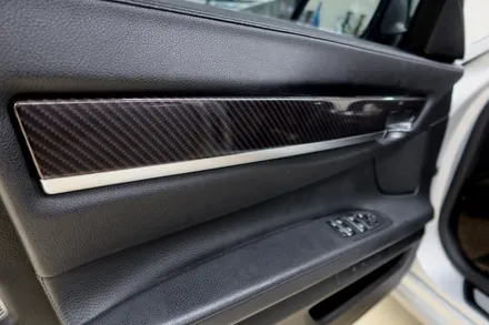 카본 랩핑으로 깔끔해진 bmw730d 실내! / 마산, 김해, 창원