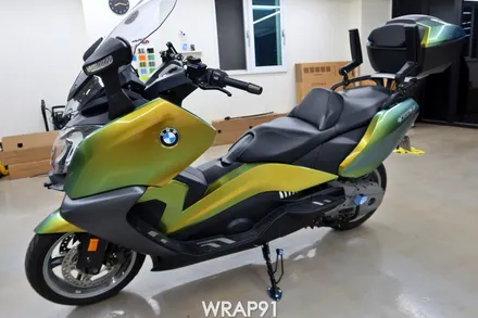 BMW C650 GT 카멜레온 랩핑 - 에이버리 유광 프레시스프링, 경남 부산 바이크랩핑 랩91 / 마산, 김해, 창원