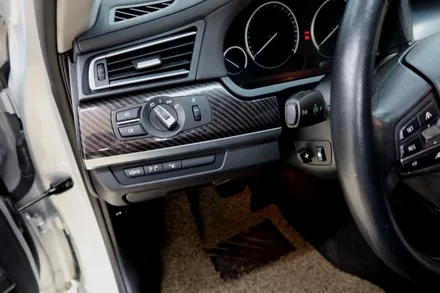 카본 랩핑으로 깔끔해진 bmw730d 실내! / 마산, 김해, 창원