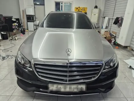 벤츠 E450 고광택 GT 실버 투톤 랩핑 WRAP91 / 마산, 김해, 창원