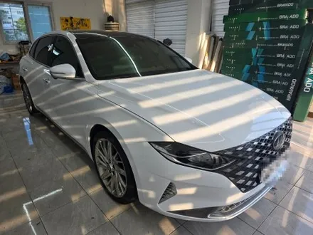 그랜저IG 브라바도 피아노 화이트 전체 랩핑 WRAP91 / 마산, 김해, 창원