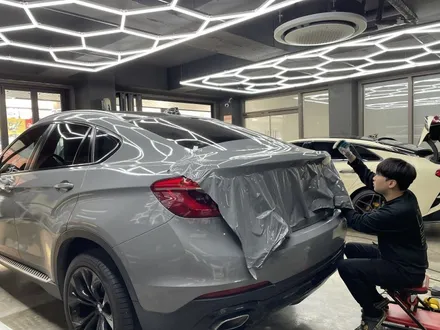 (남양주랩핑샵)BMW X6 트렁크부분랩핑-랩핑하는녀석들- / 남양주시 별내동