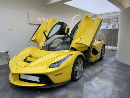 Ferrari - LaFerrari 우주최초 PPF 랩핑 도전기 - 라페라리 랩핑 / 서울 중랑구