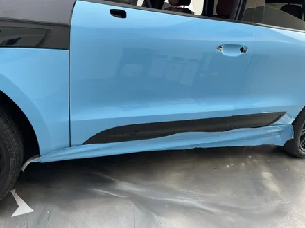 포르쉐 마칸 GTS - 블랙에서 상큼한 하늘색 랩핑으로 변신 :) / 서울 중랑구 망우동