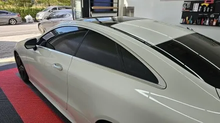 남양주랩핑 벤츠 E클래스 E220d 쿠페 윈도우몰딩 크롬죽이기 / 남양주 다산동