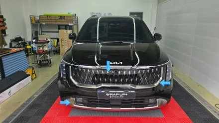 남양주 랩핑 기아 카니발 KA4 PE 페리 전체 크롬죽이기 휠랩핑 오토벨벳 고광택 유광 리페어 블랙 / 남양주 다산동