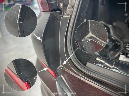 사틴 블랙으로 전체랩핑 된 BMW X6 사고로 까진 뒷범퍼 강서구 랩핑 전문점 비비 오토 랩 부산점에서 부분 랩핑 재시공으로 수리하기 / 부산 강서구