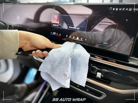 BMW X7, 까다로운 크롬과 하이그로시 손쉽게 관리하는 방법은?! 부산랩핑 / 부산 강서구 명지동