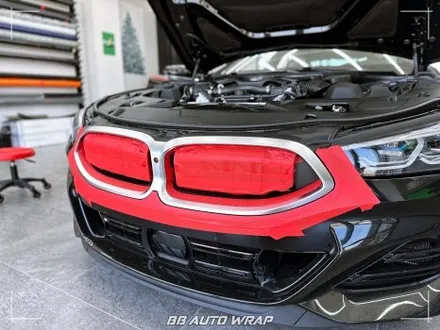 2025 BMW 8시리즈 그란쿠페 전체 크롬 죽이기로 블랙 에디션 만들기 부산랩핑 / 부산 강서구 명지동