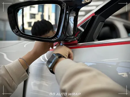 부산 PPF 전문점에서 BMW 5시리즈 클리프 디자인 스모그 라이트 PPF + 블랙 PPF로 루프스킨 및 창틀 크롬 딜리트 시공하기 / 부산 강서구