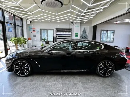 2025 BMW 8시리즈 그란쿠페 전체 크롬 죽이기로 블랙 에디션 만들기 부산랩핑 / 부산 강서구 명지동