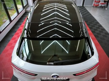[공지] BMW 전기차 iX 상단 블랙 PPF와 실내 랩핑으로 최첨단 모습으로 만들기! / 부산 강서구 명지동