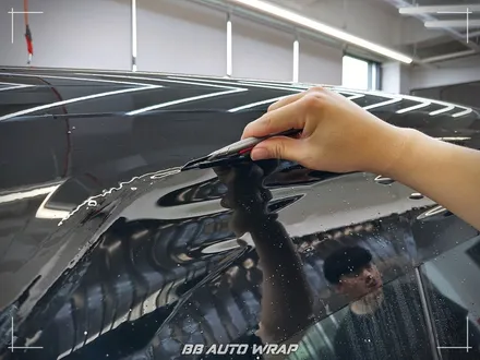 [공지] BMW 전기차 iX 상단 블랙 PPF와 실내 랩핑으로 최첨단 모습으로 만들기! / 부산 강서구 명지동
