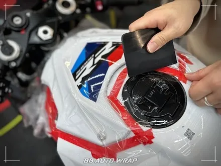 부산 바이크 PPF 전문점에서 BMW S 1000 RR  전체 시공으로 카울 새것처럼 관리해 보기 / 부산 강서구
