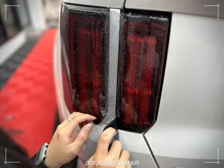 클리프 디자인 명지 PPF 전문점 비비 오토 랩에서 스모그 라이트로 테일램프 보호와 톤 다운 시키기 / 부산 강서구
