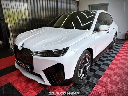 [공지] BMW 전기차 iX 상단 블랙 PPF와 실내 랩핑으로 최첨단 모습으로 만들기! / 부산 강서구 명지동