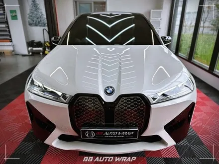 [공지] BMW 전기차 iX 상단 블랙 PPF와 실내 랩핑으로 최첨단 모습으로 만들기! / 부산 강서구 명지동