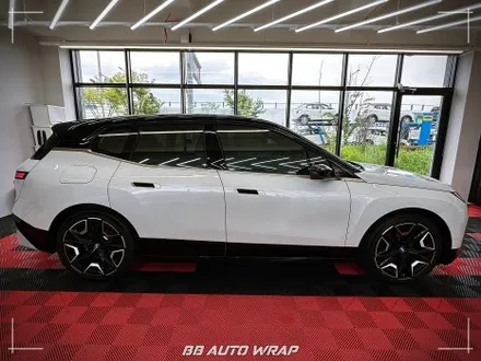 [공지] BMW 전기차 iX 상단 블랙 PPF와 실내 랩핑으로 최첨단 모습으로 만들기! / 부산 강서구 명지동