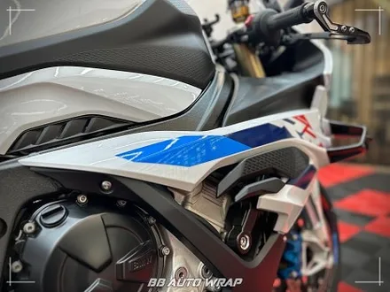 부산 바이크 PPF 전문점에서 BMW S 1000 RR  전체 시공으로 카울 새것처럼 관리해 보기 / 부산 강서구
