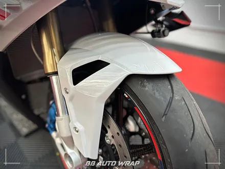 부산 바이크 PPF 전문점에서 BMW S 1000 RR  전체 시공으로 카울 새것처럼 관리해 보기 / 부산 강서구