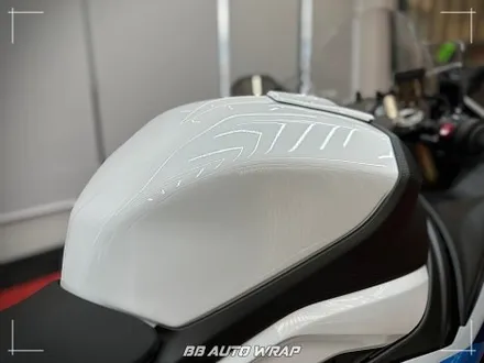 부산 바이크 PPF 전문점에서 BMW S 1000 RR  전체 시공으로 카울 새것처럼 관리해 보기 / 부산 강서구