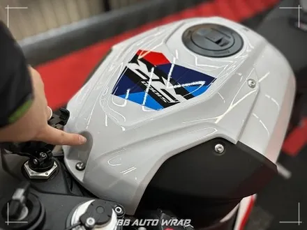 부산 바이크 PPF 전문점에서 BMW S 1000 RR  전체 시공으로 카울 새것처럼 관리해 보기 / 부산 강서구