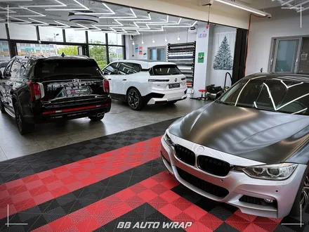 [공지] BMW 전기차 iX 상단 블랙 PPF와 실내 랩핑으로 최첨단 모습으로 만들기! / 부산 강서구 명지동
