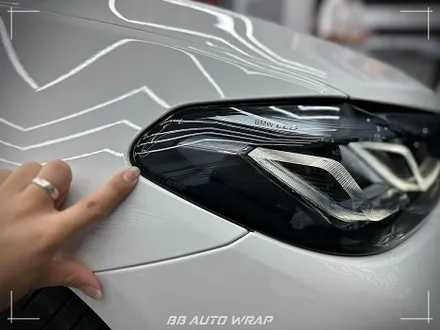 부산 PPF 전문점에서 BMW 5시리즈 클리프 디자인 스모그 라이트 PPF + 블랙 PPF로 루프스킨 및 창틀 크롬 딜리트 시공하기 / 부산 강서구