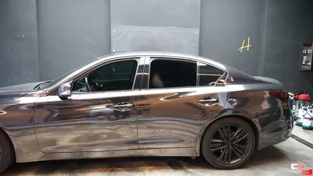 동탄랩핑 인피티니 Q50 2.2D 사고로인한 측면부 블랙크롬 제거 후 재시공 / 동탄 영천동