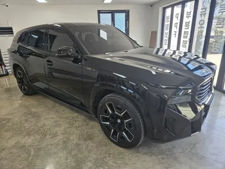 이천 랩핑 랩데이 - BMW XM 오토벨벳 고광택 피아노 블랙 전체랩핑 / 이천시 마장면 장암리