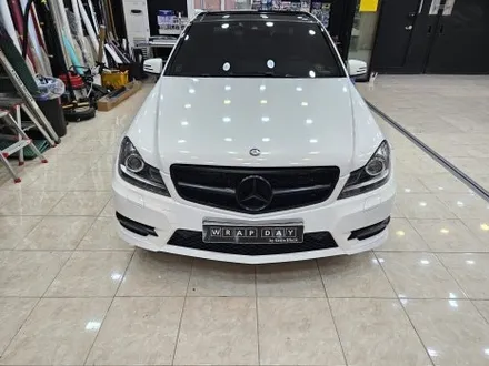 여주 랩핑 벤츠 cls 350 amg 보험처리 앞범퍼 재시공 3m 화이트 골드 스파클 / 이천시 마장면 장암리