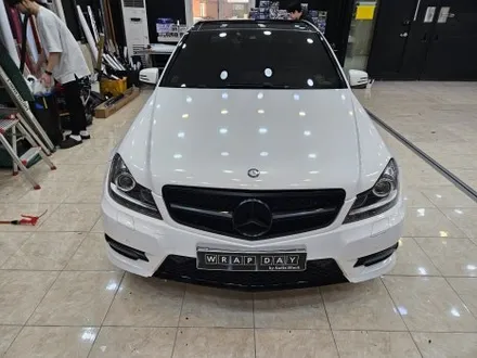 여주 랩핑 벤츠 cls 350 amg 보험처리 앞범퍼 재시공 3m 화이트 골드 스파클 / 이천시 마장면 장암리