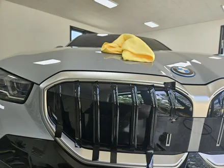 곤지암 랩핑 랩데이 - BMW i5   아이코닉 글로우 그릴 크롬죽이기 / 이천시 마장면 장암리