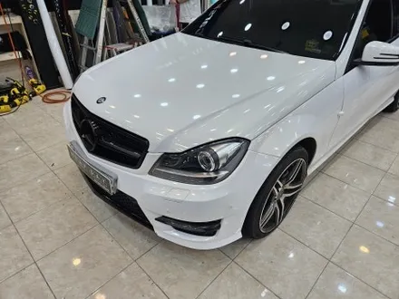 여주 랩핑 벤츠 cls 350 amg 보험처리 앞범퍼 재시공 3m 화이트 골드 스파클 / 이천시 마장면 장암리