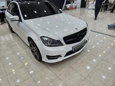 여주 랩핑 벤츠 cls 350 amg 보험처리 앞범퍼 재시공 3m 화이트 골드 스파클 / 이천시 마장면 장암리