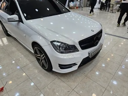여주 랩핑 벤츠 cls 350 amg 보험처리 앞범퍼 재시공 3m 화이트 골드 스파클 / 이천시 마장면 장암리