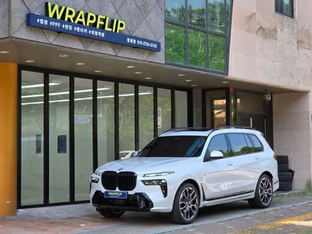 신차 출고 BMW X7 (G07) 부분PPF,생활보호 패키지와 함께 전체 크롬죽이기 시공!(부분 랩핑) 분당 랩핑샵 랩플립 / 성남시 중원구 여수동