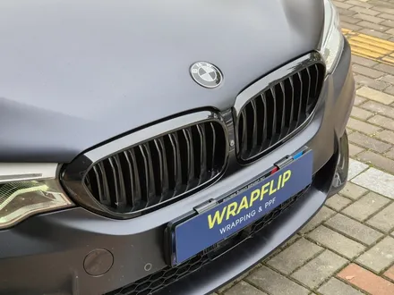 BMW G30 520d 전면그릴 크롬죽이기 분당랩핑샵 랩플립 / 성남시 중원구 여수동