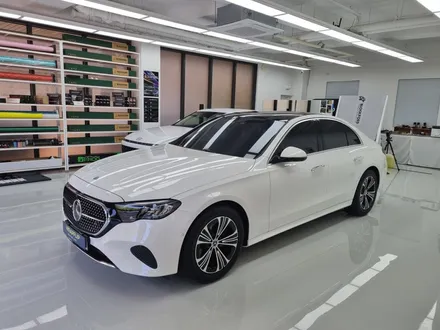 메르세데스 벤츠 E클래스 W214 E200 네오가드 (가디언 도어가드) 시공 분당랩핑샵 랩플립 / 성남시 중원구 여수동
