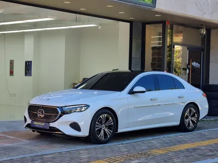 메르세데스 벤츠 E클래스 W214 E200 네오가드 (가디언 도어가드) 시공 분당랩핑샵 랩플립 / 성남시 중원구 여수동