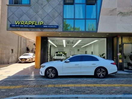 메르세데스 벤츠 E클래스 W214 E200 네오가드 (가디언 도어가드) 시공 분당랩핑샵 랩플립 / 성남시 중원구 여수동