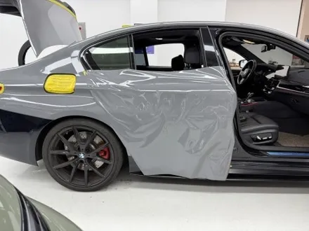 5시리즈 BMW G30 520i 고광택랩핑 나르도 그레이 전체랩핑 보험랩핑 사고랩핑 분당 랩핑샵 랩플립 / 성남시 중원구 여수동