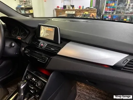 청주 랩핑 bmw 2시리즈 엑티브 투어러(active tourer) 실내 랩핑 3M 매트릭스블랙으로 랩핑하기 / 청주시 청원구