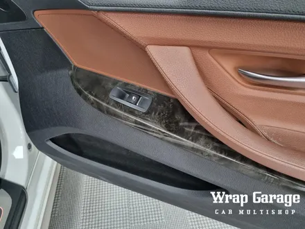 청주 BMW 640i 컨버터블 실내랩핑 우드에서 블랙카본으로~ / 청주시 청원구