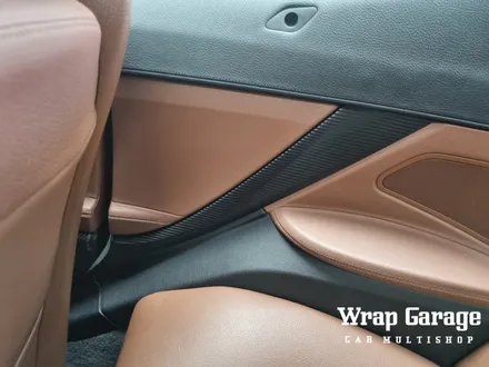 청주 BMW 640i 컨버터블 실내랩핑 우드에서 블랙카본으로~ / 청주시 청원구